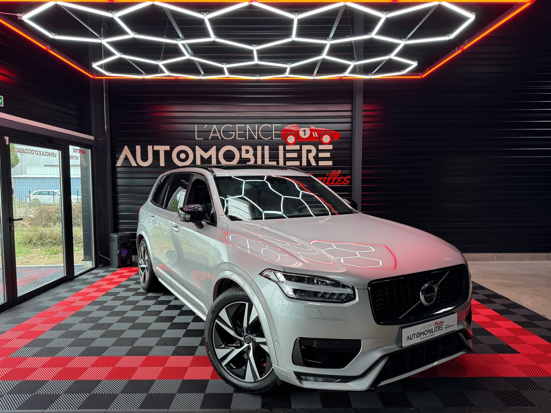 Volvo XC90 2.0 B5 R-Dysign Mild Hybrid AWD 235 BVA8 7 places
